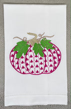 Load image into Gallery viewer, Guest Towel - Herend Pumpkin