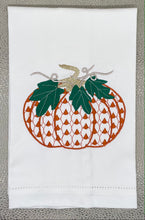 Load image into Gallery viewer, Guest Towel - Herend Pumpkin