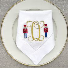 Load image into Gallery viewer, Dinner Napkins - Nutcracker