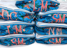 Load image into Gallery viewer, Packing Squad - Cheetah Vine