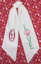 Load image into Gallery viewer, Wreath Sash - Swirl Heart &amp; Leaves
